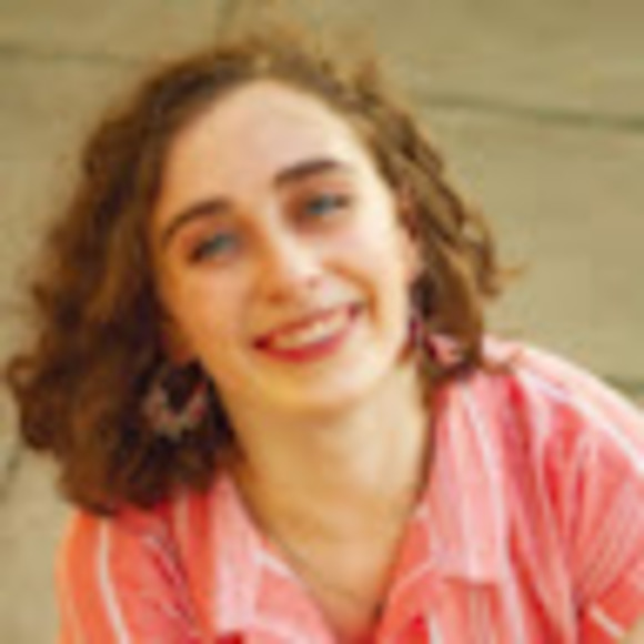 Meet your Posher, Hannah - Picture 1 of 1